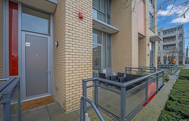 2063 W 10th Avenue Kitsilano