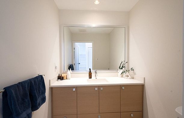 2063 W 10th Avenue Kitsilano