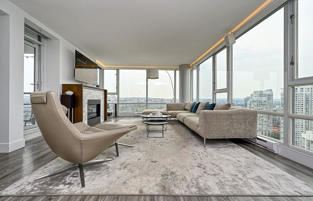 3307 1033 Marinaside Crescent Yaletown