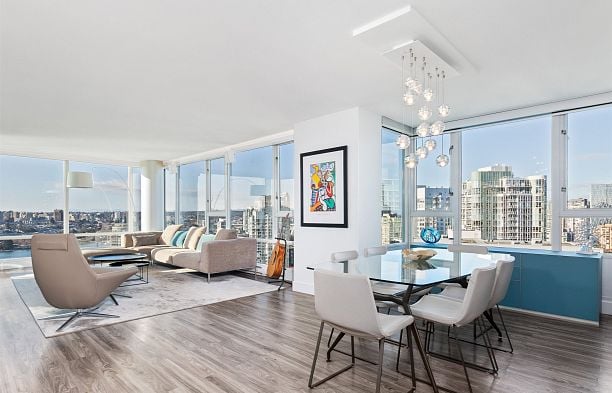 3307 1033 Marinaside Crescent Yaletown