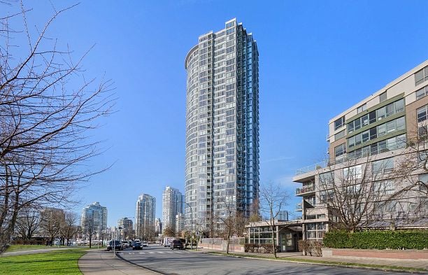 3307 1033 Marinaside Crescent Yaletown