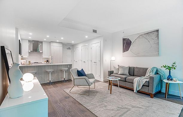 209 488 W 58th Avenue South Cambie