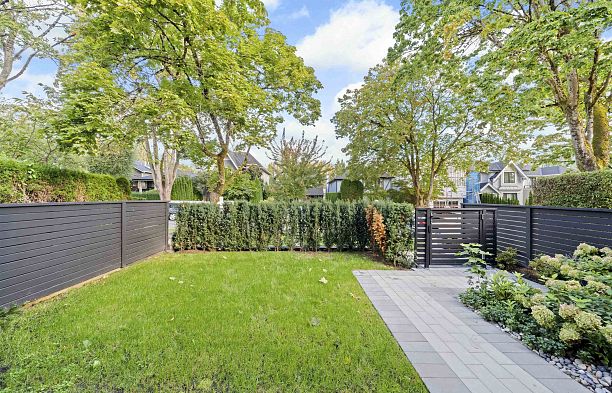 1 3466 W 22nd Avenue Dunbar