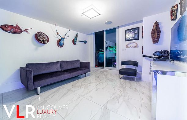 PH 199 DRAKE STREET, Vancouver BC V6Z 2Y8 Yaletown