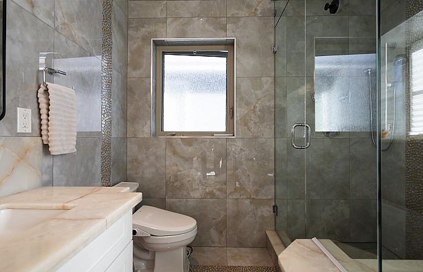 7588 Osler Street South Granville