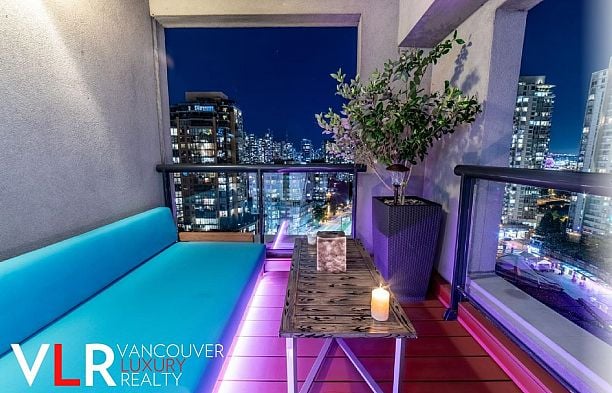 PH 199 DRAKE STREET, Vancouver BC V6Z 2Y8 Yaletown