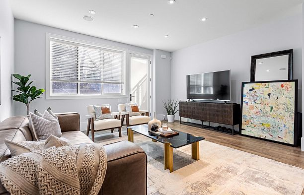 3726 W 35th Avenue Dunbar