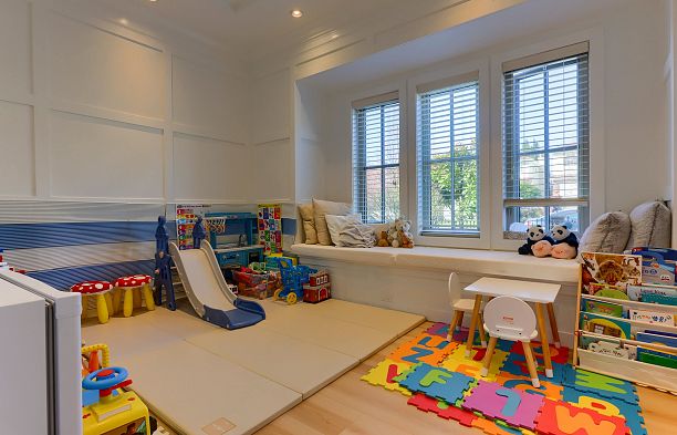 7588 Osler Street South Granville