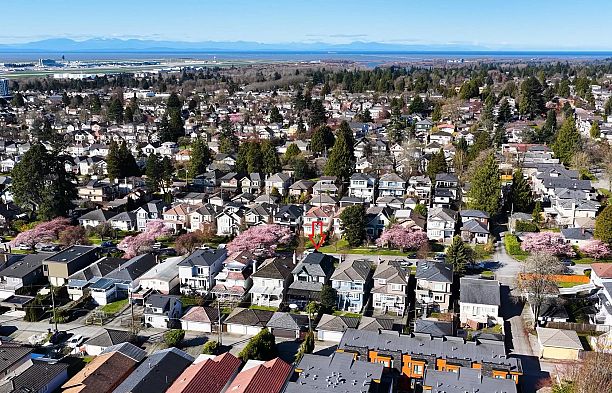 7588 Osler Street South Granville