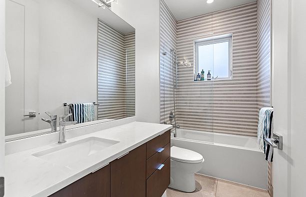 3726 W 35th Avenue Dunbar