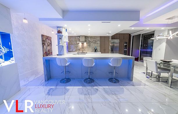 PH 199 DRAKE STREET, Vancouver BC V6Z 2Y8 Yaletown