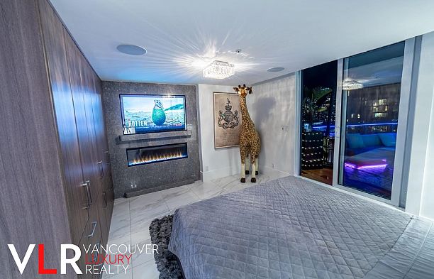 PH 199 DRAKE STREET, Vancouver BC V6Z 2Y8 Yaletown