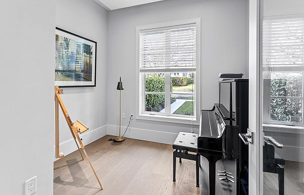 3726 W 35th Avenue Dunbar