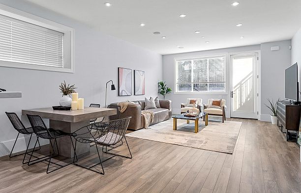 3726 W 35th Avenue Dunbar