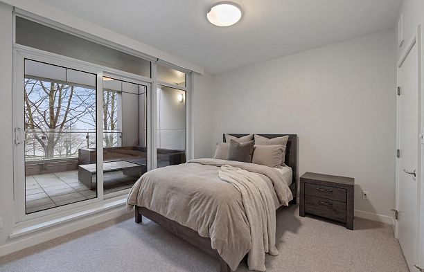 TH20 1281 W Cordova Street Coal Harbour