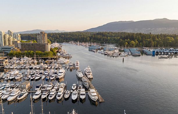 TH20 1281 W Cordova Street Coal Harbour