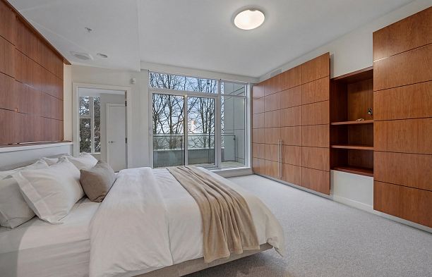 TH20 1281 W Cordova Street Coal Harbour