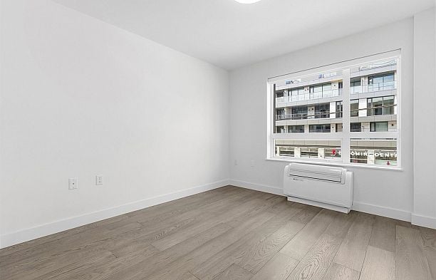 201 3590 W 39th Avenue Dunbar