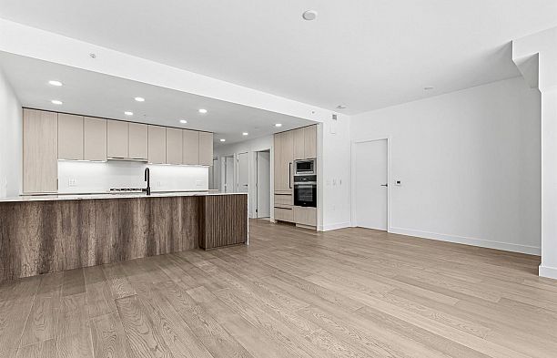 204 3590 W 39th Avenue Dunbar