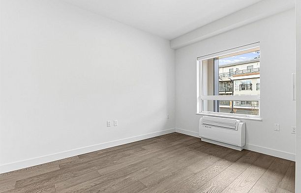 205 3590 W 39th Avenue Dunbar