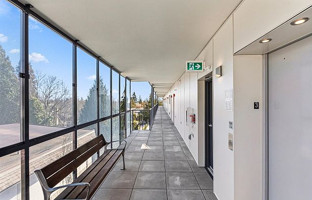 205 3590 W 39th Avenue Dunbar