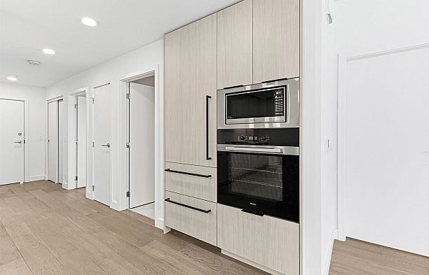 204 3590 W 39th Avenue Dunbar