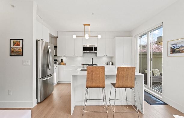 2561 East Mall University VW