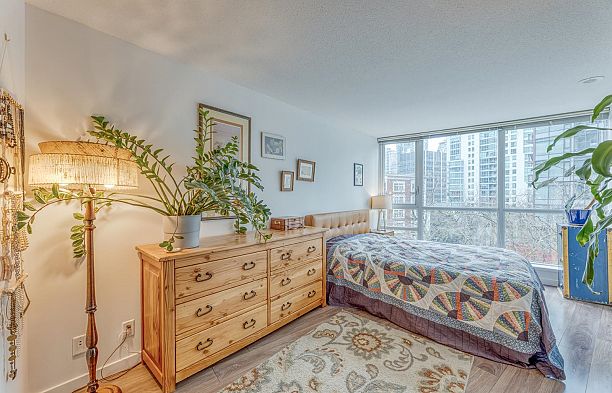 501 1189 Melville Street Coal Harbour