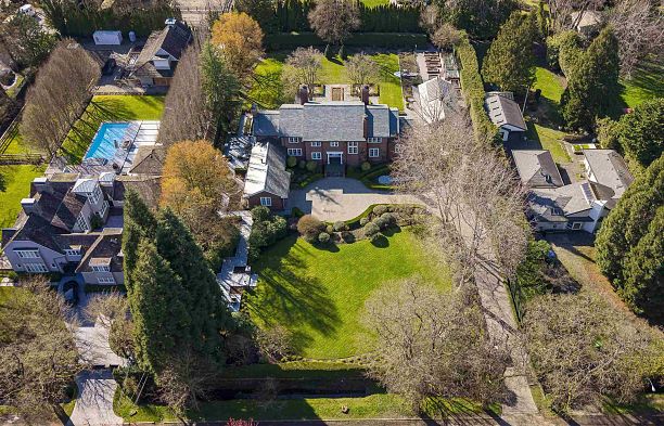 6625 Balaclava Street Southlands