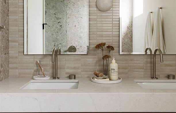 2 3449 W 22nd Avenue Dunbar