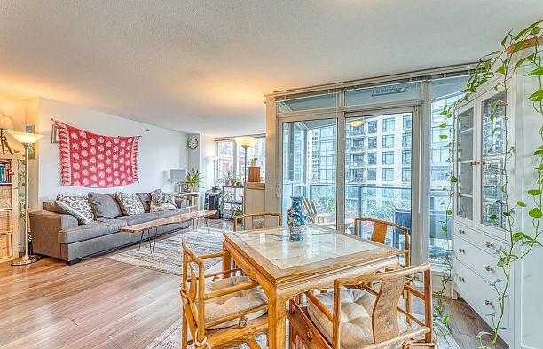 501 1189 Melville Street Coal Harbour