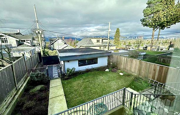 3349 W 19th Avenue Dunbar