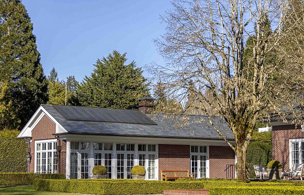 6625 Balaclava Street Southlands