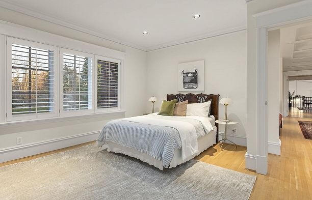 6625 Balaclava Street Southlands