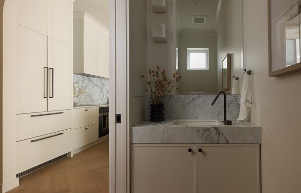 2 3449 W 22nd Avenue Dunbar