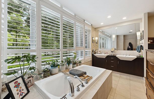 TH12 1233 W Cordova Street Coal Harbour