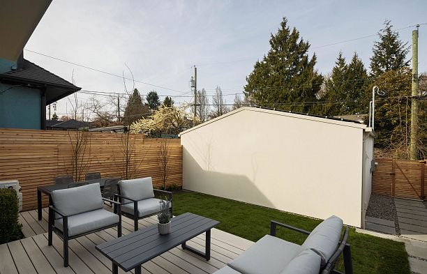 2 3449 W 22nd Avenue Dunbar