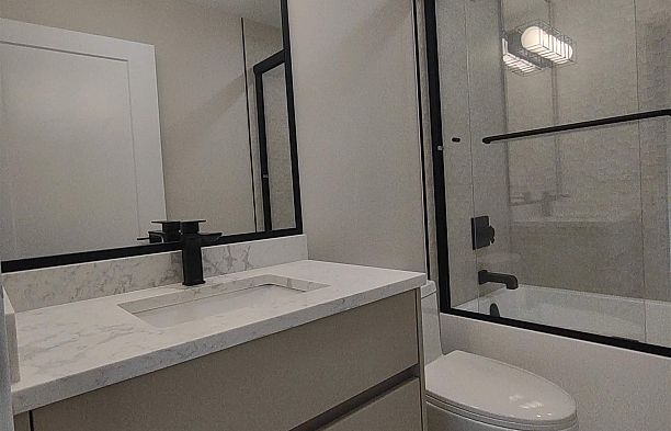 1 1706 W 68th Avenue S.W. Marine