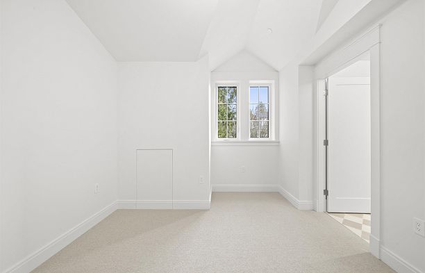 5815 Highbury Street Southlands