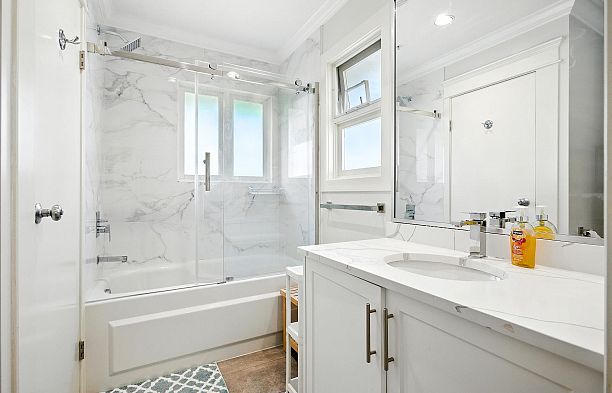 4420 Collingwood Street Dunbar