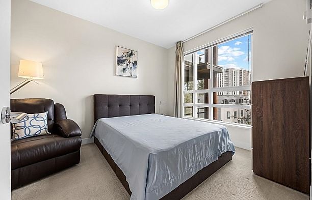 515 3462 Ross Drive University VW