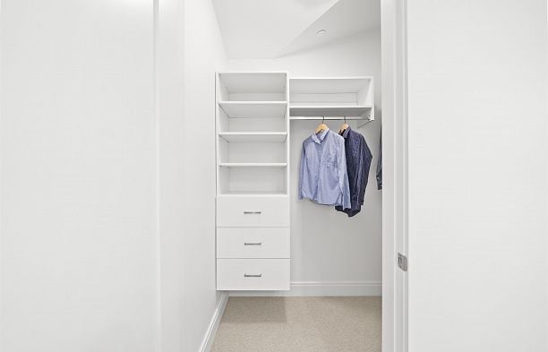 2 5819 Highbury Street Southlands