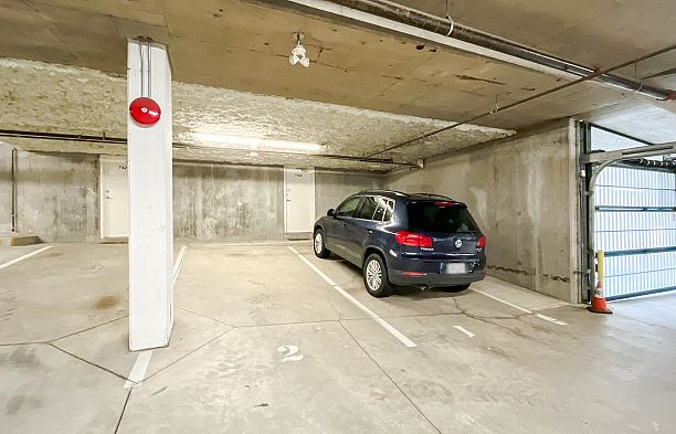 7425 Columbia Street South Cambie