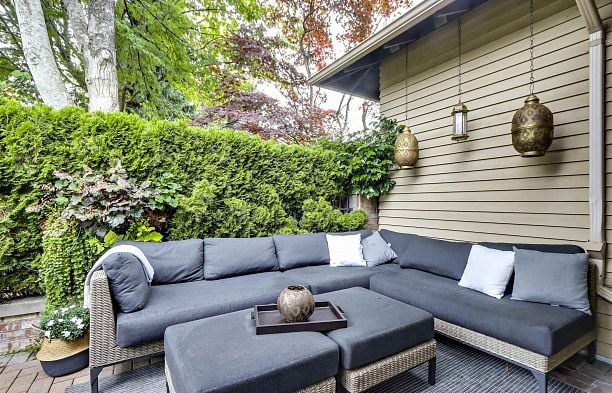 32 5650 Hampton Place University VW