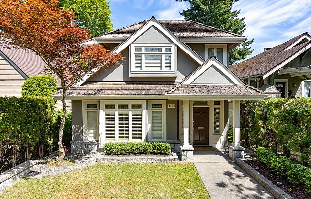 4420 Collingwood Street Dunbar