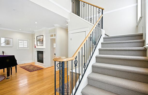 4420 Collingwood Street Dunbar