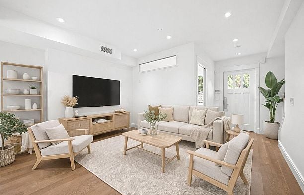 5815 Highbury Street Southlands