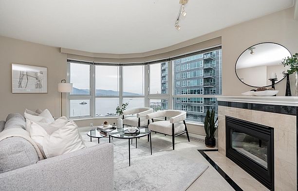 1501 560 Cardero Street Coal Harbour