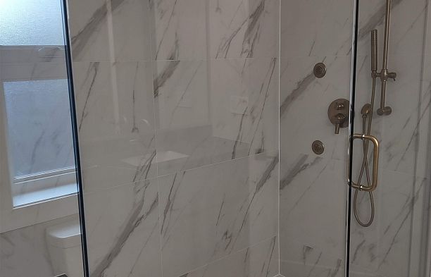 2 1706 W 68 Avenue S.W. Marine