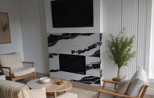 2 1706 W 68 Avenue S.W. Marine